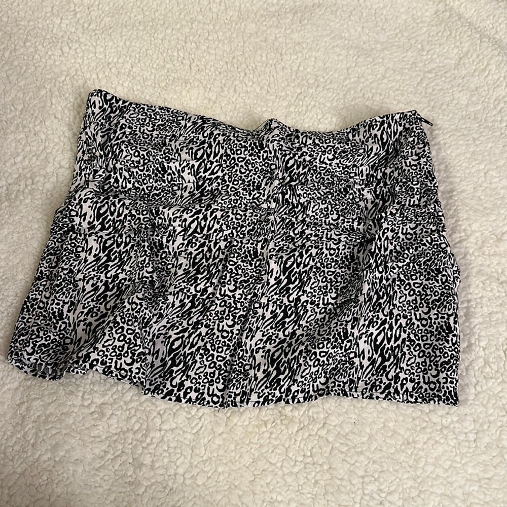 Animal Print mini skirt